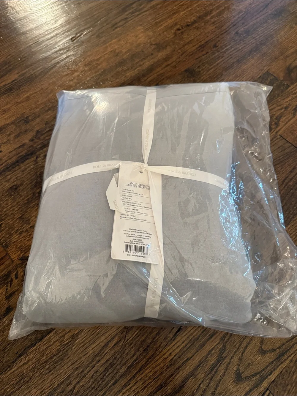 BOLL & BRANCH Linen Duvet Set in Shore